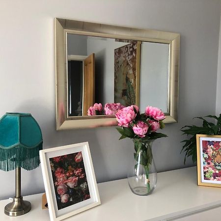 邓弗里斯Stunning Period Townhouse With Garden, Walking Distance To Town别墅 外观 照片